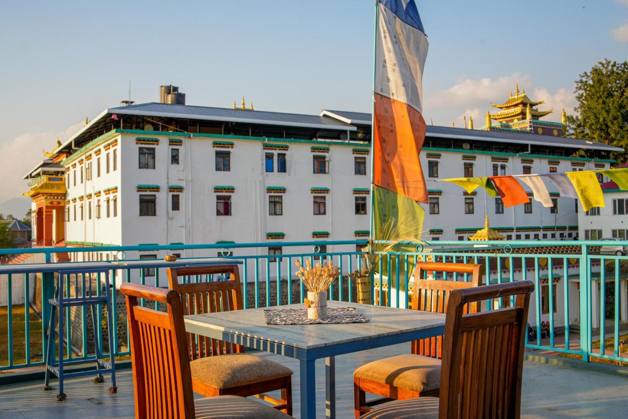 Hotel Chokling Arthouse - The Treasure Of Himalayas à Bīr Extérieur photo
